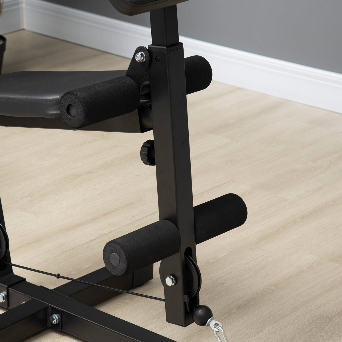 HOMCOM Fitness-Station mit 12 Gewichtsblöcken à 5,5 kg für ein umfassendes Training - 135 x 103 x 210 cm