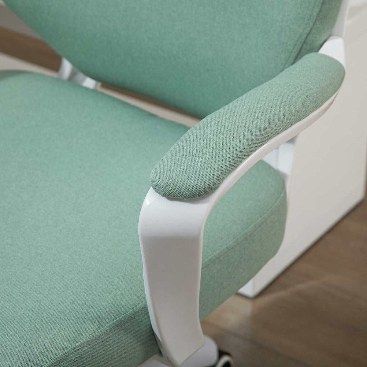 Vinsetto Bürostuhl Schreibtischstuhl Home-Office-Stuhl mit Wippenfunktion Rückenlehne höhenverstellbarer dick gepolstert ergonomisch 360°-Drehräder Polyester Nylon PP Grün+Weiß 62x69x92-100 cm